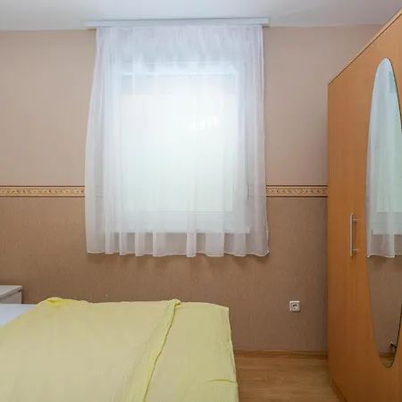 1 Bedroom Beautiful In * Драмаль